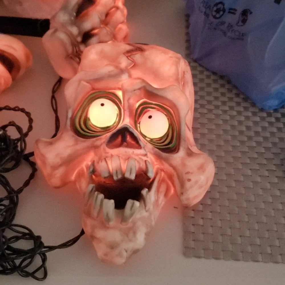 Halloween Skeleton String Lights - Picture 10 of 17